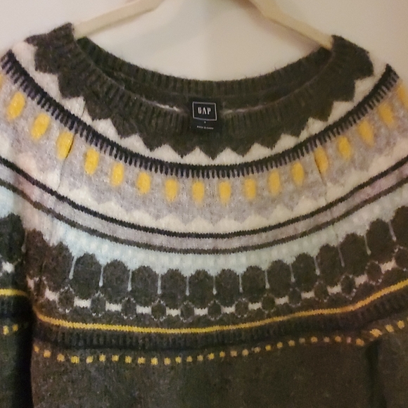Gap S sweater - Picture 2 of 2